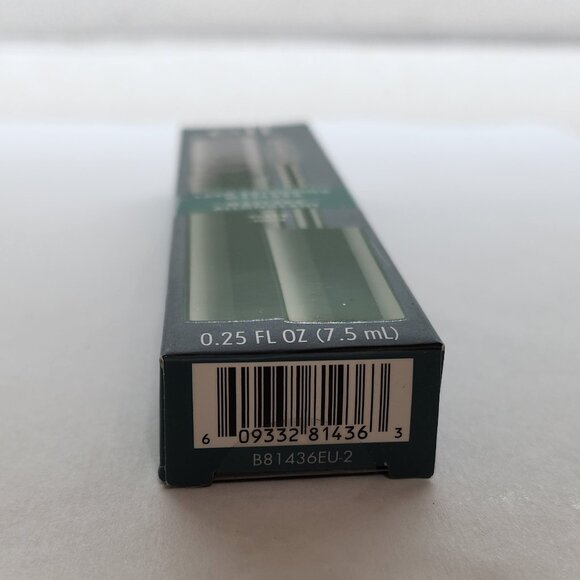 Lash Extending Black Mascara - Picture 5 of 5